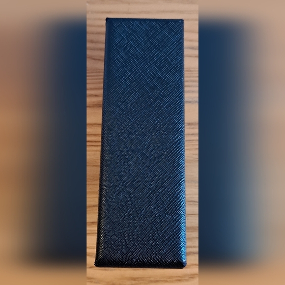 EUC Prada Black Saffiano Leather Glasses Sunglass Hard Clamshell Travel Case - Picture 2 of 8